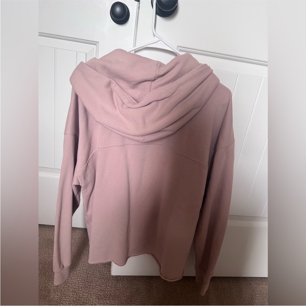 Abercrombie & Fitch Light Pink cropped hood sweatshirt - Picture 4 of 5